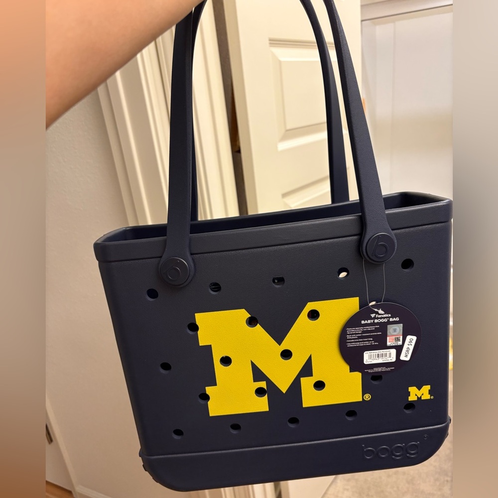 Bogg Bag University of Michigan BRAND NEW